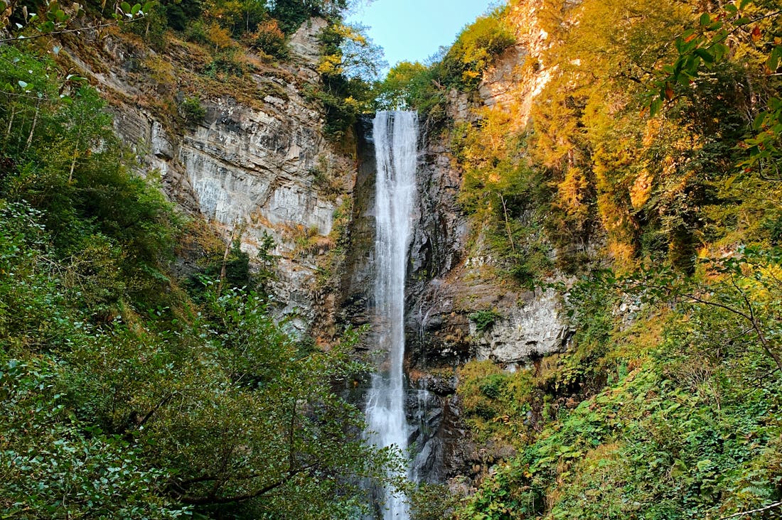 Traveling Mindfully: Embracing Cultural Connections in Your Next Adventure Image 1