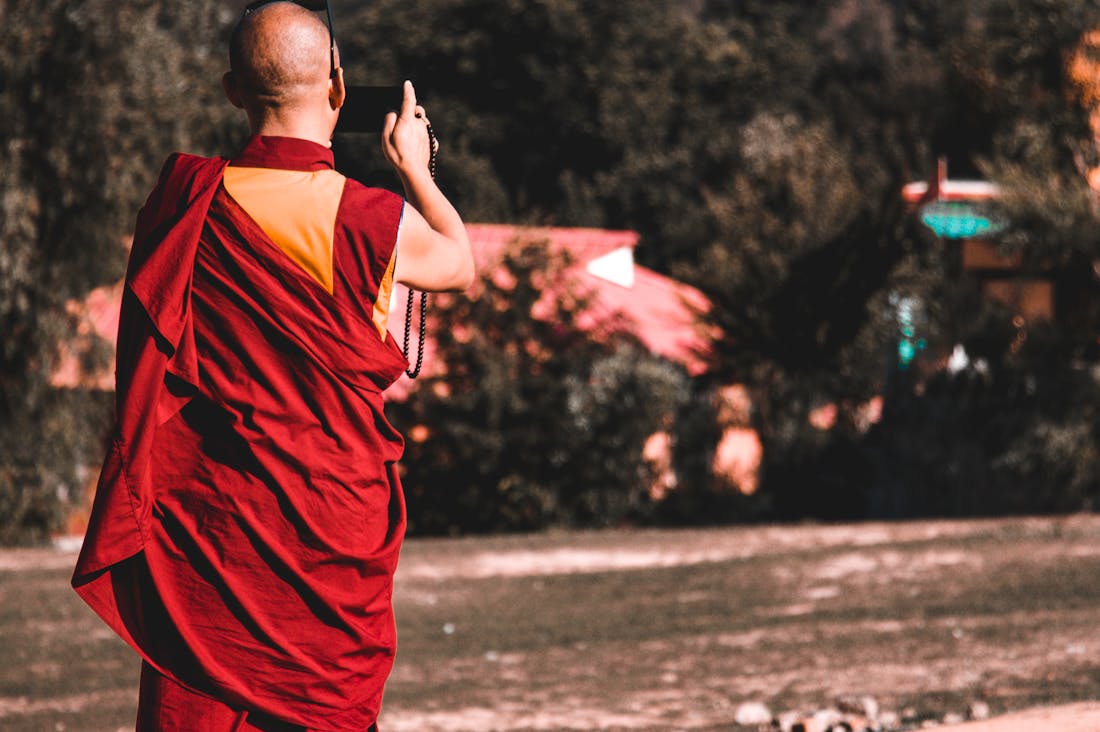 Traveling Mindfully: Embracing the Journey Beyond the Destination Image 2