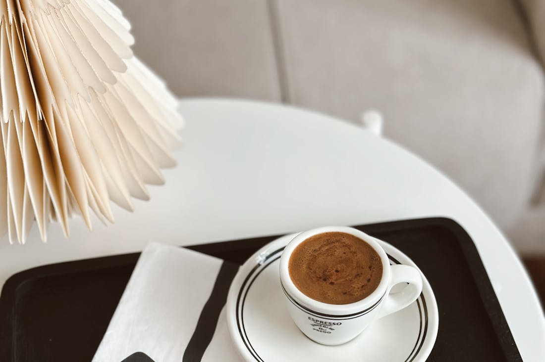 Traveling on a Budget: Finding Luxury Experiences Without Breaking the Bank Image 3