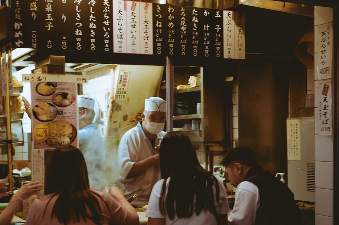 Traveling on a Budget: Secrets to Exploring the World Without Breaking the Bank Image 3