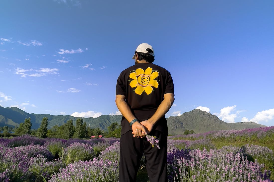 Traveling on a Budget While Maximizing Your Adventure and Experiences Image 1