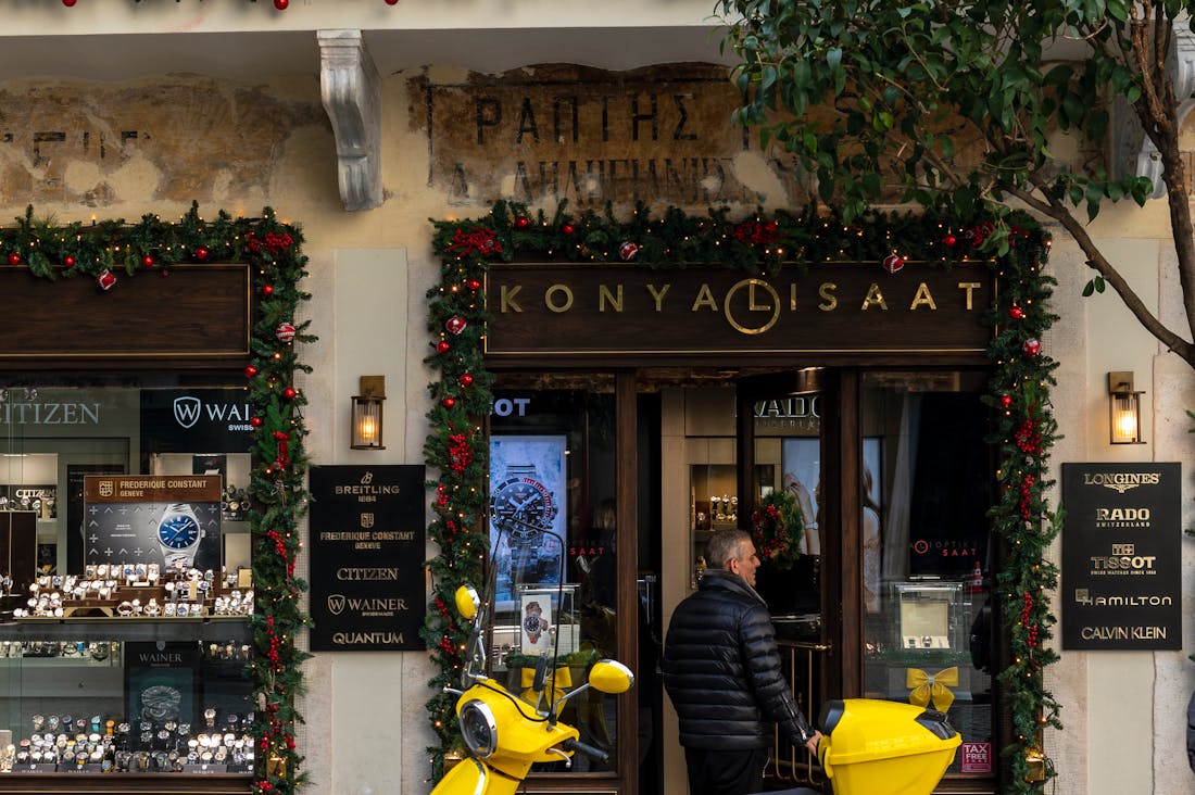 Traveling on a Budget While Maximizing Your Adventure and Experiences Image 3