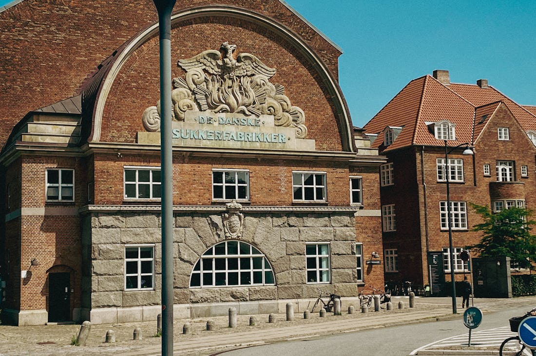 Traveling Responsibly: A Guide to Sustainable Adventures in Today's World Image 3