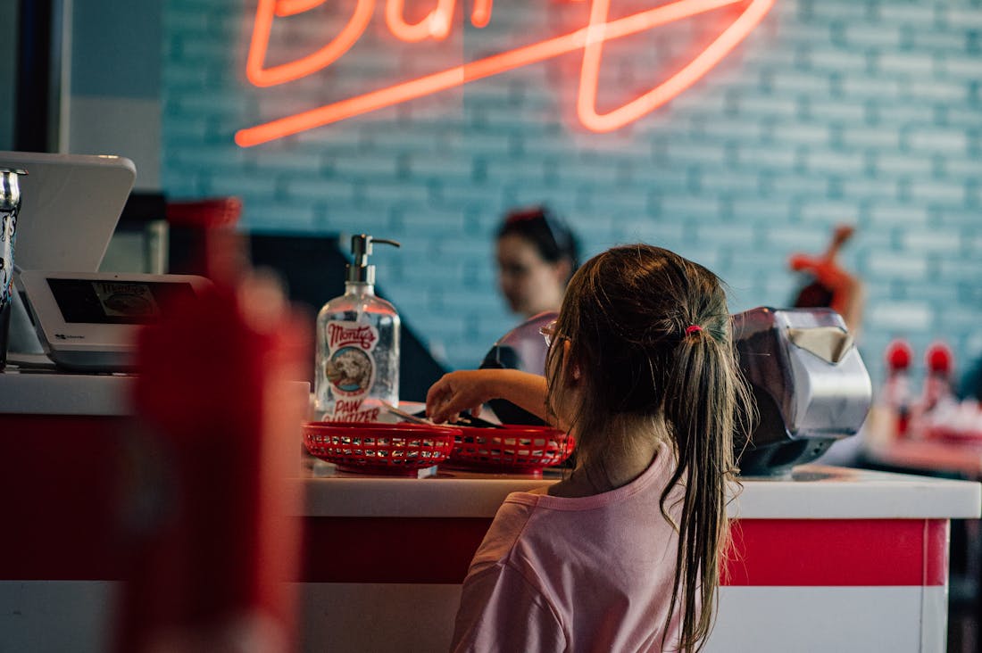 Traveling Sustainably: Making Eco-Friendly Choices for Memorable Adventures Image 2