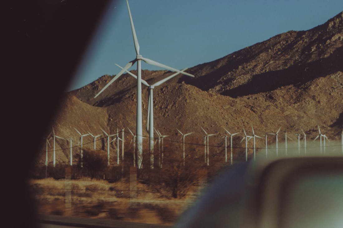 Understanding the Future of Eco-Friendly Vehicles: Trends in Sustainability and Technology Image 1