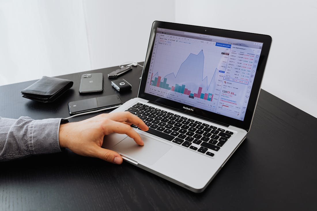 Unlocking Financial Freedom: Smart Strategies for Budgeting and Saving in a Modern World Image 3