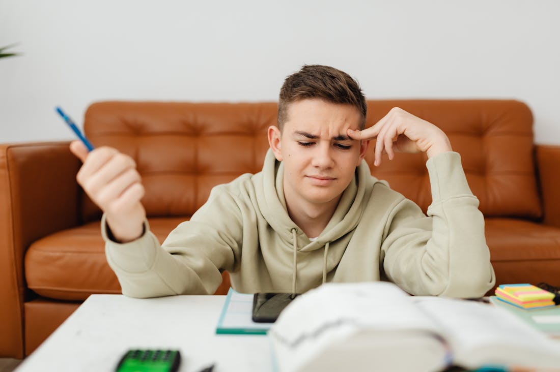 Unlocking Your Financial Freedom: Integrating Mindful Spending with Smart Investment Strategies Image 1