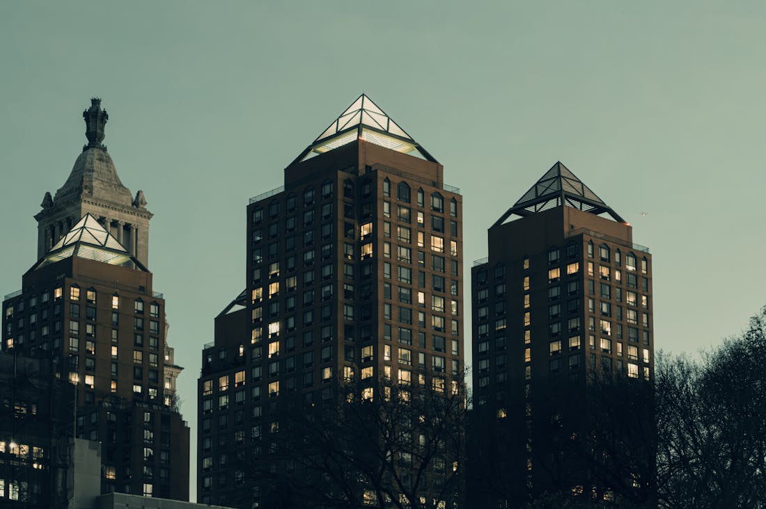 Unraveling the Digital Age: Understanding Technology’s Role in Shaping Modern Finance Image 1