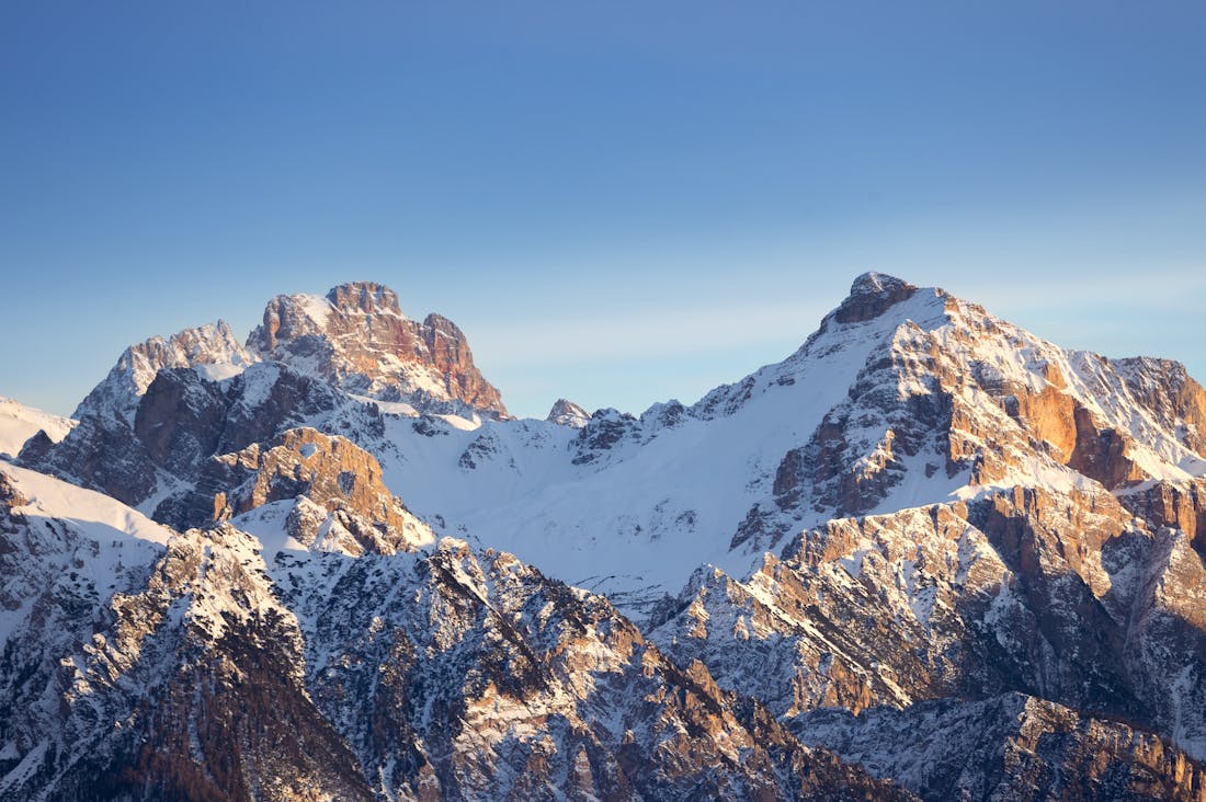 Wanderlust and Wellness: How Travel Enriches Your Mental Health and Well-Being Image 1