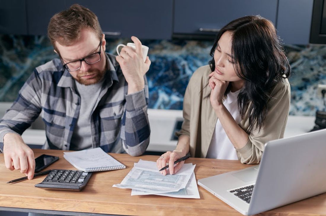 Debt Management and Loan Tracking Online