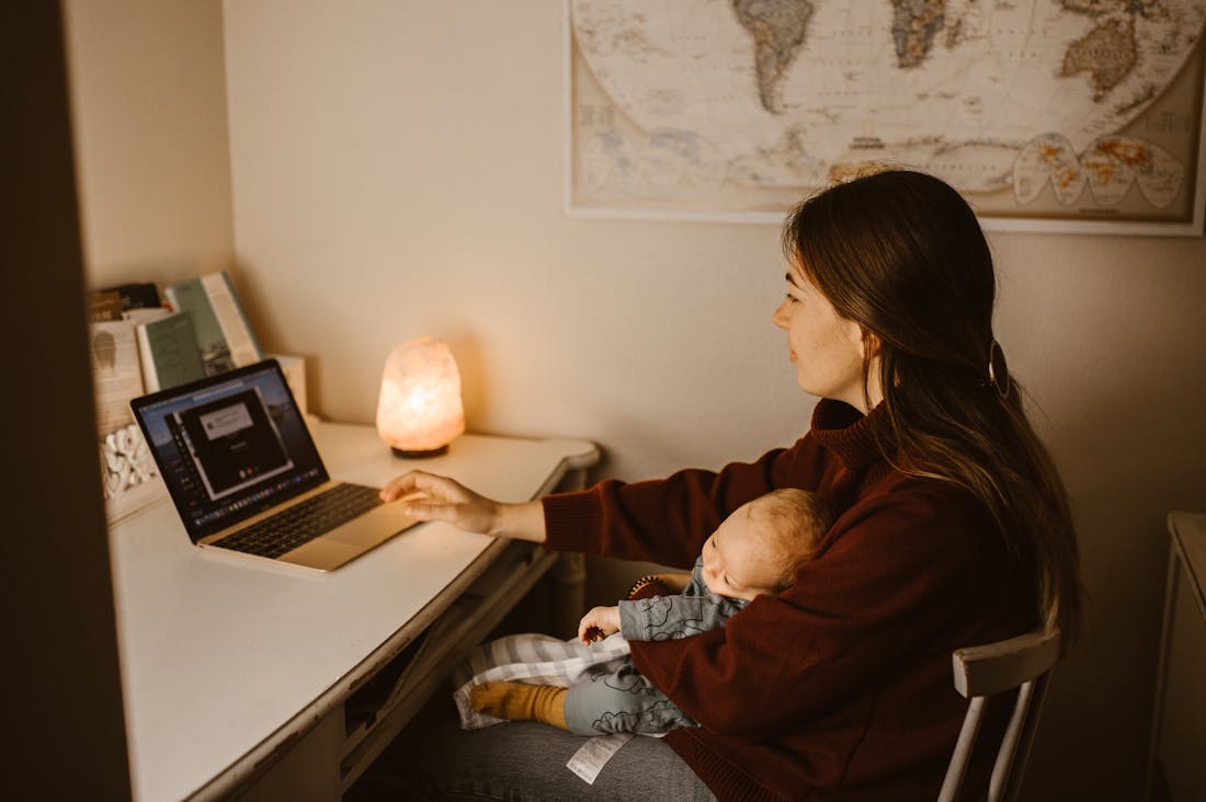 Fostering Healthy Relationships in a Digital Age Image 1