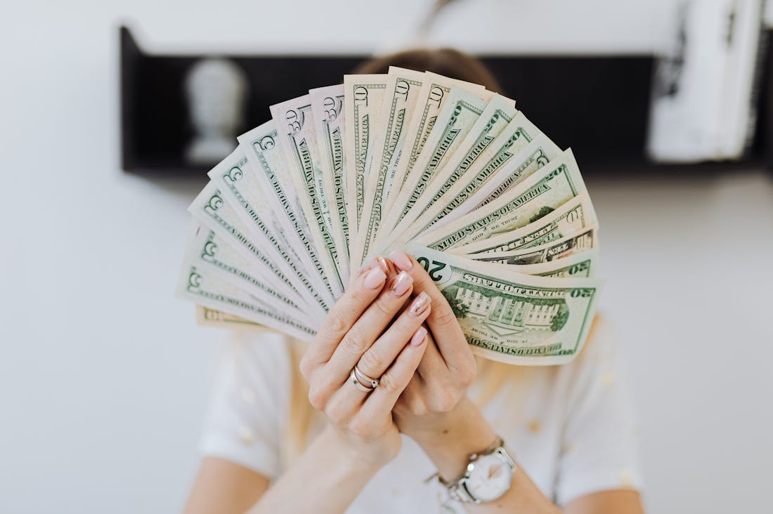 Simple Strategies for Personal Savings and Wealth Growth Image 1