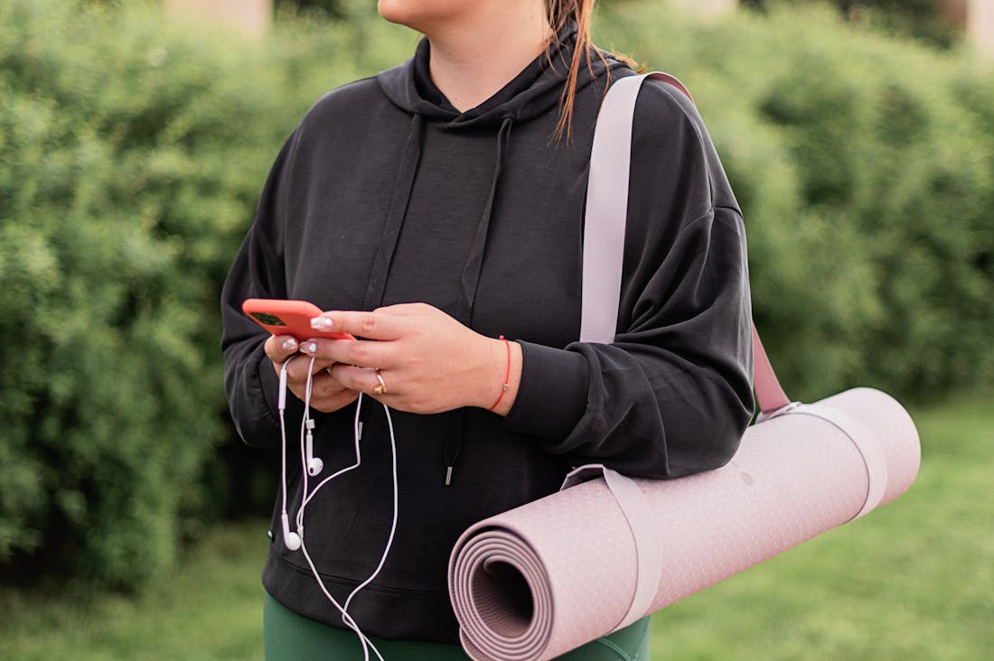 Tech Wellness: Balancing Screen Time and Mental Health in a Digital Era Image 1