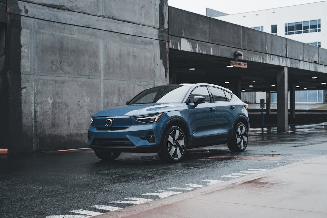 The Future of Auto Technology: How Innovations are Shaping Our Driving Experience Image 1