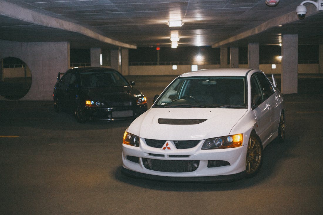 Revving Up Your Auto Knowledge: Understanding Modern Vehicle Technology and Maintenance Image 1