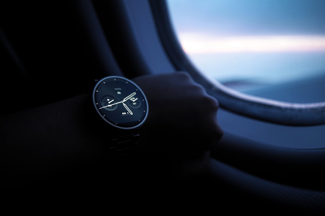 Smart Tech Innovations Enhancing Everyday Travel Experiences Image 1