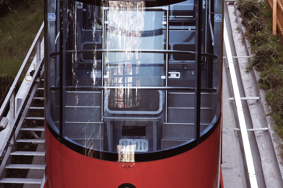 Innovative Technologies Reshaping Our Daily Commute Image 3
