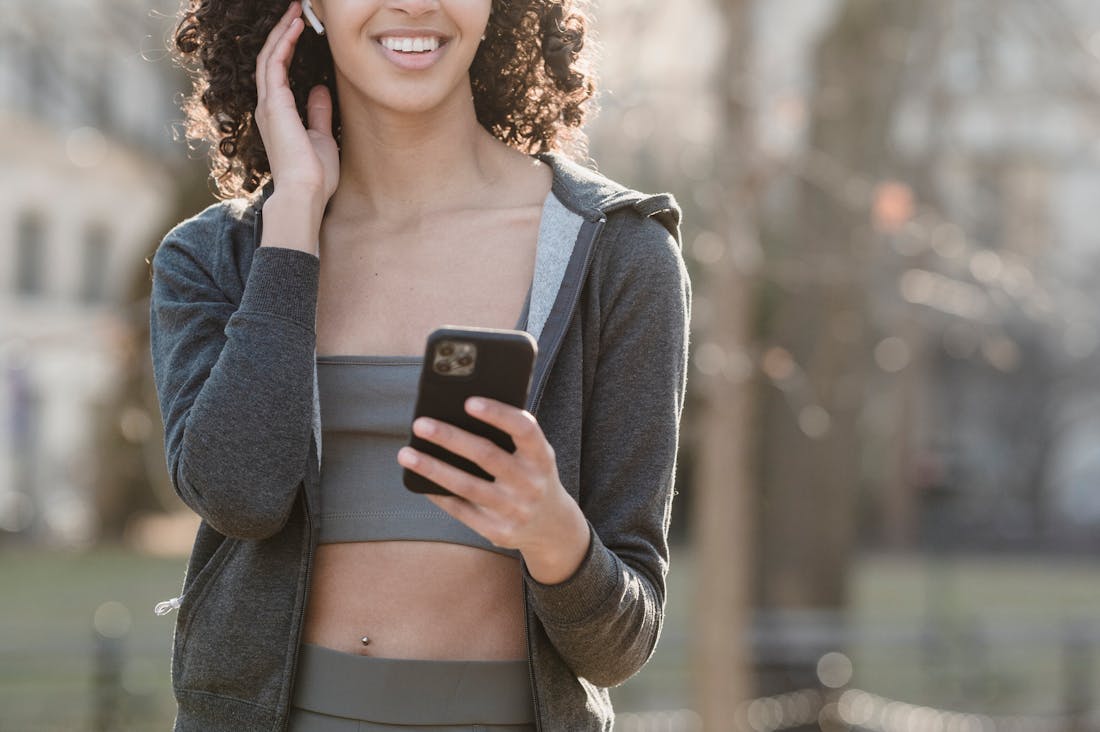 Building Stronger Relationships in a Digital World Image 2
