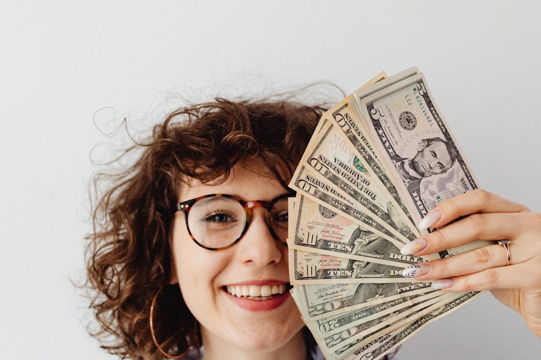 Effective Strategies for Managing Personal Debt Responsibly Image 2