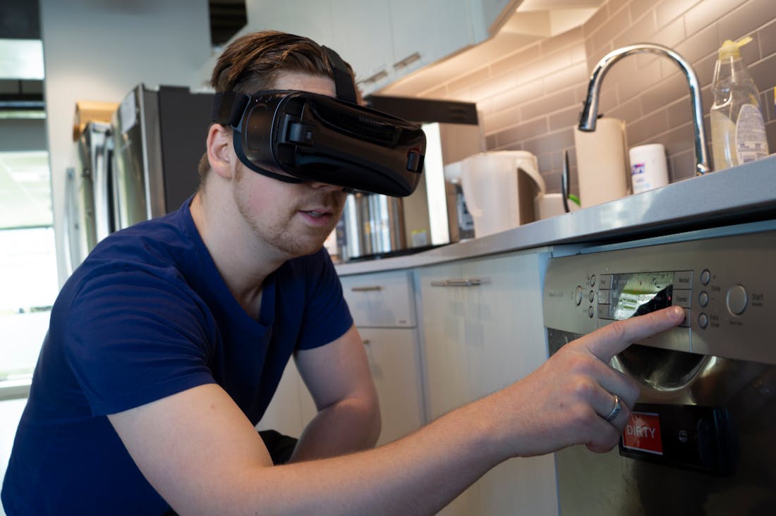 Enhancing Home Efficiency with Smart Technology for Sustainable Living Image 1