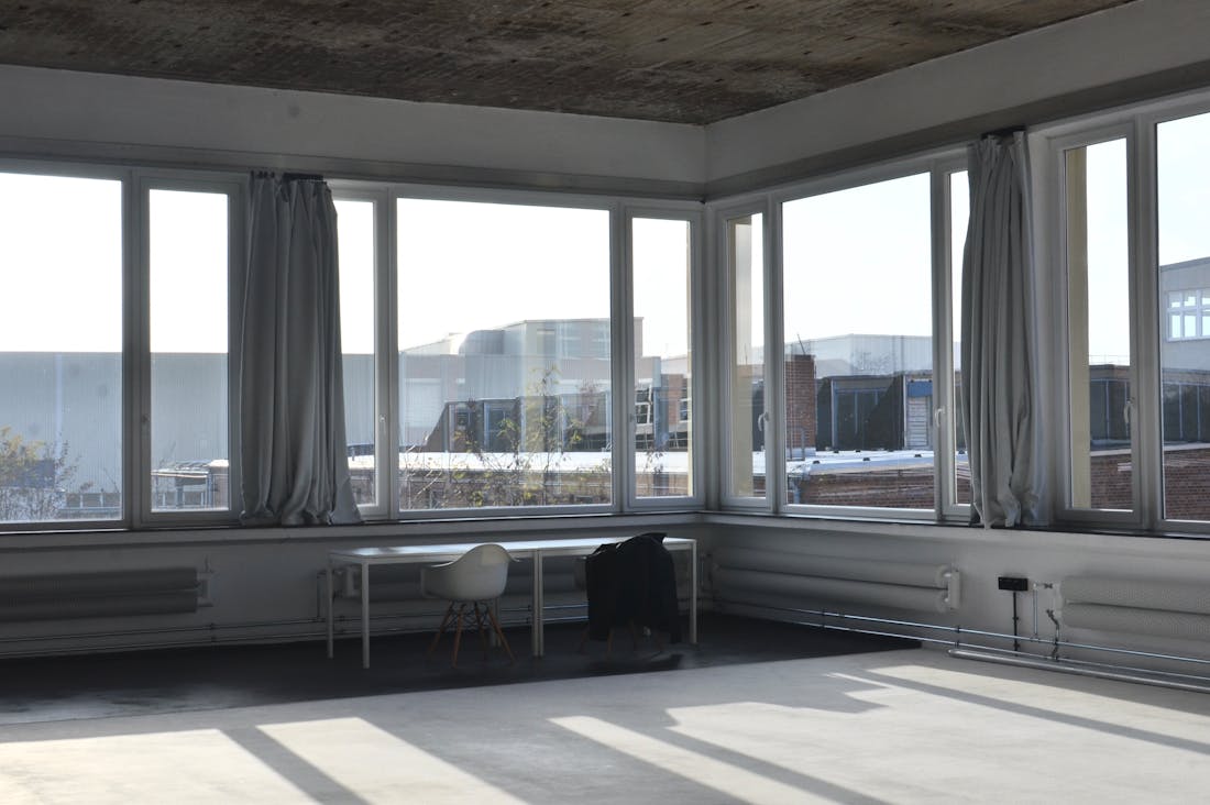 Essential Tips for Boosting Productivity in Remote Work Environments Image 1