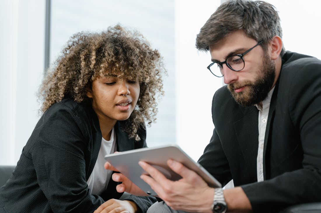 Modern Tech Trends Reshaping Your Financial Choices Image 1