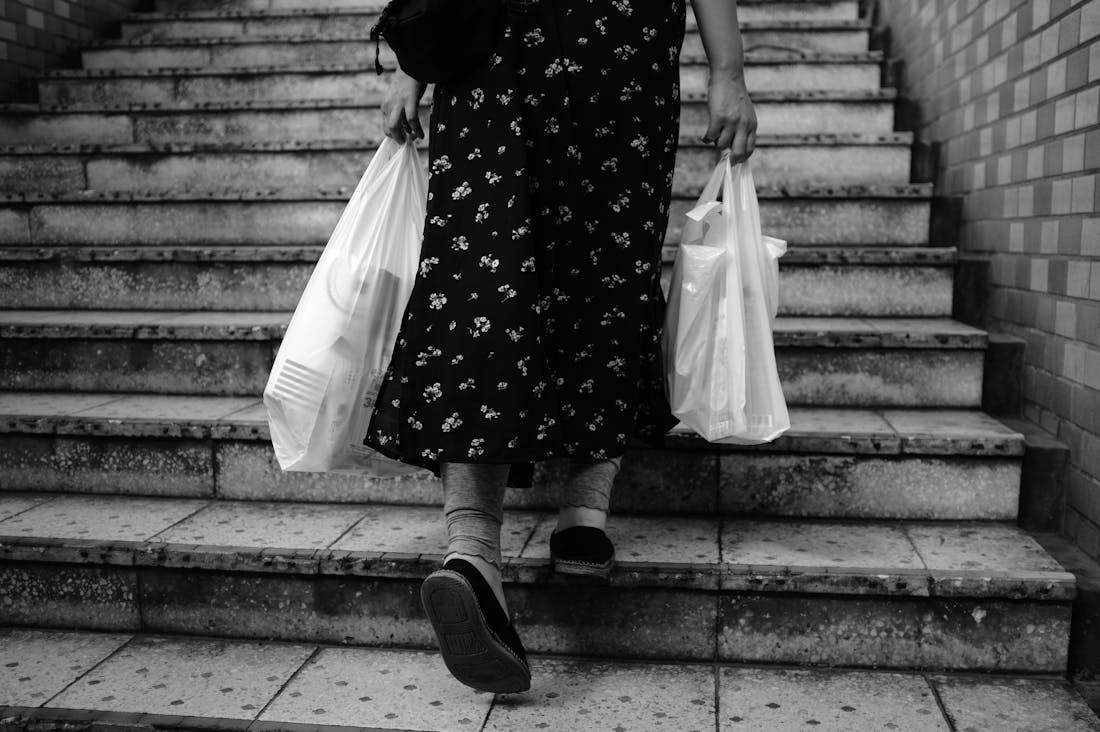 Embracing Minimalism: How to Simplify Your Life for More Joy Image 3