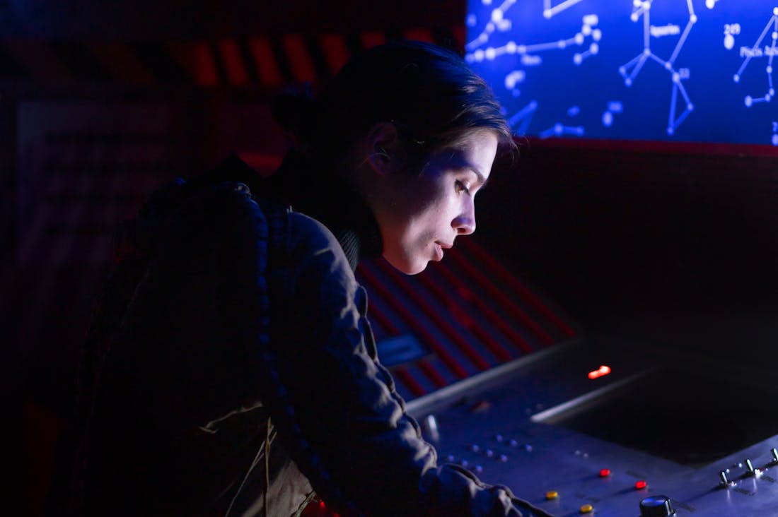 Exploring the Intersection of Travel and Technology: How Innovation is Changing Our Journeys Image 2
