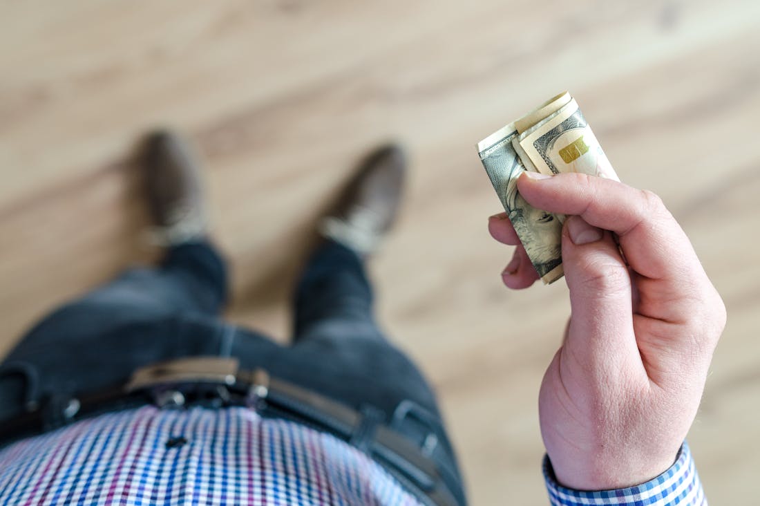 Mastering Your Finances: Strategies for Building Wealth, Saving Wisely, and Investing Smarter Image 3