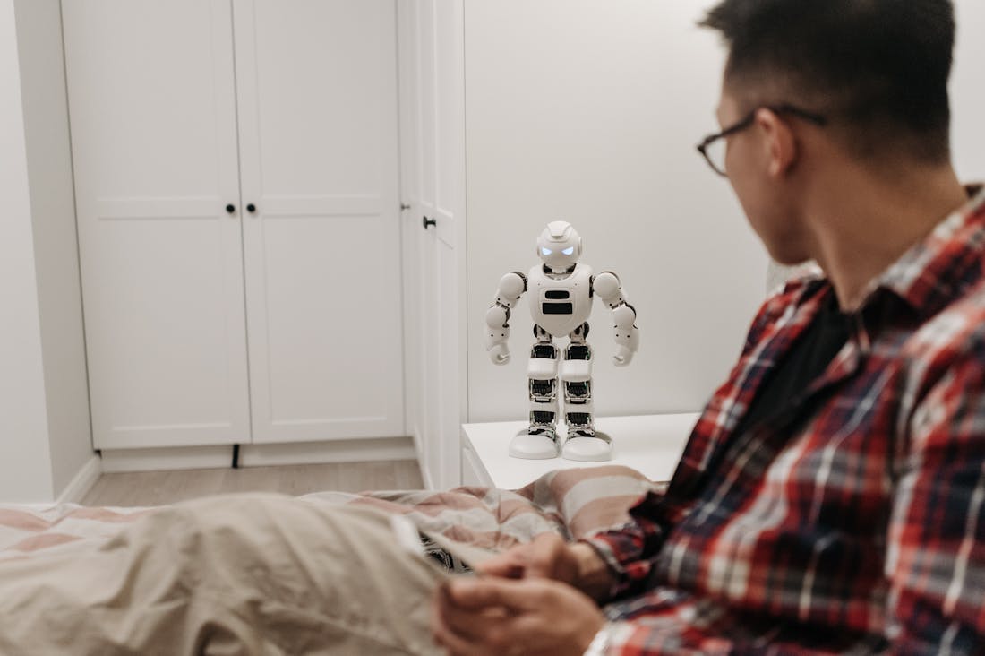 The Rise of Smart Living: How Technology is Shaping Modern Lifestyles and Homes Image 3
