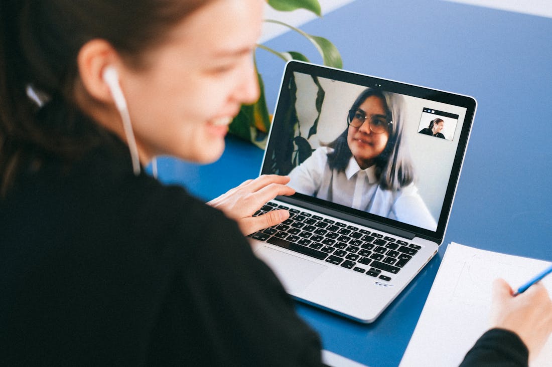 How to Build and Maintain Stronger Relationships in a Digital World Image 1