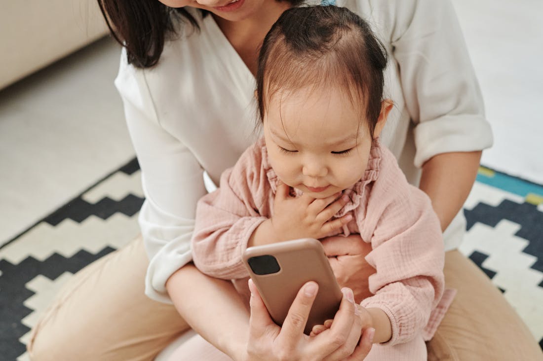 How to Build and Maintain Stronger Relationships in a Digital World Image 3