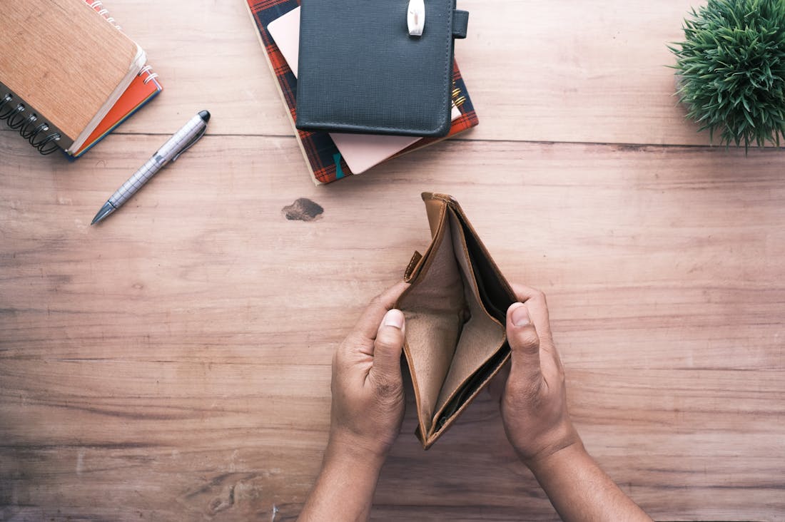 Thriving Finances: Tips for Building Wealth and Security Image 1