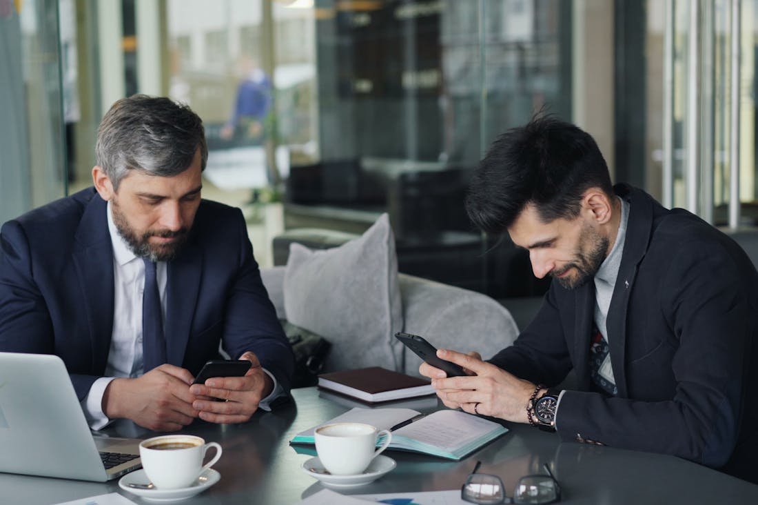 Creative Strategies for Work-Life Balance in a Digital World Image 1