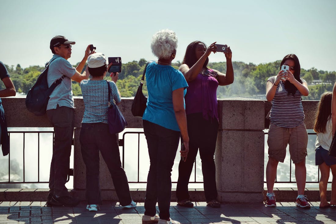Essential Tips for Traveling Smartly on Any Budget Image 2