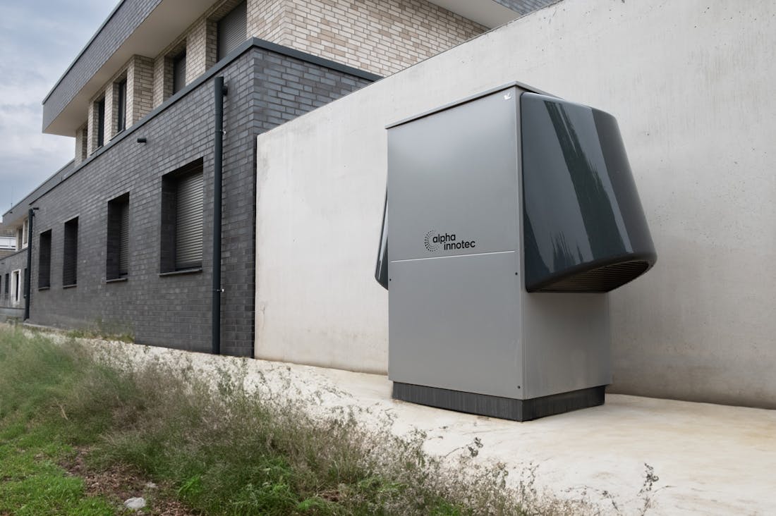 Innovative Tech Gadgets to Boost Your Home Efficiency Image 2