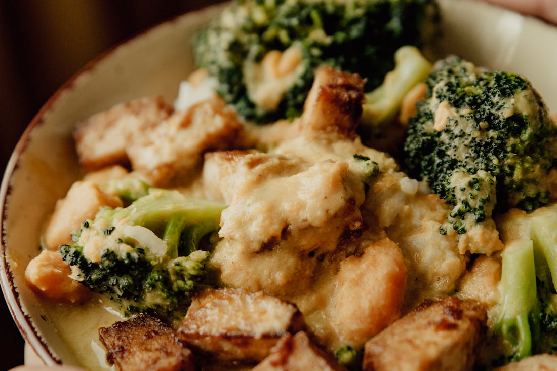Delicious Vegan Recipes that Make Healthy Eating Simple and Enjoyable Image 1