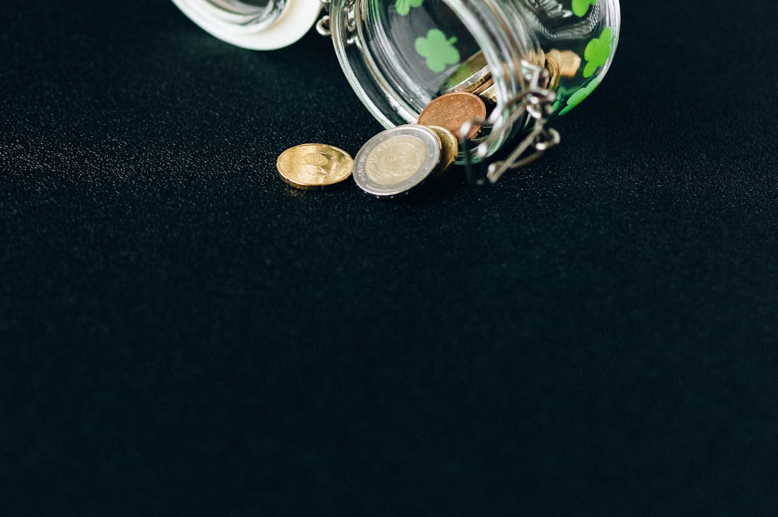 Strategies for Financial Independence and Wealth Building Without Sacrificing Lifestyle Image 3