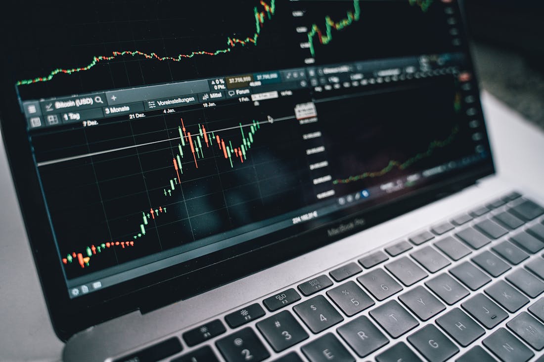 Key Financial Strategies for Long-Term Wealth Building and Stability Image 2
