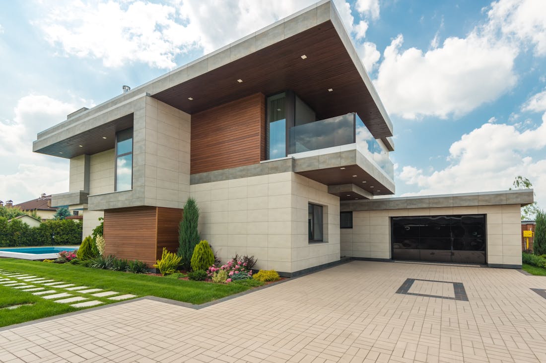 Investment Tips for Building Wealth Through Real Estate Opportunities Image 1