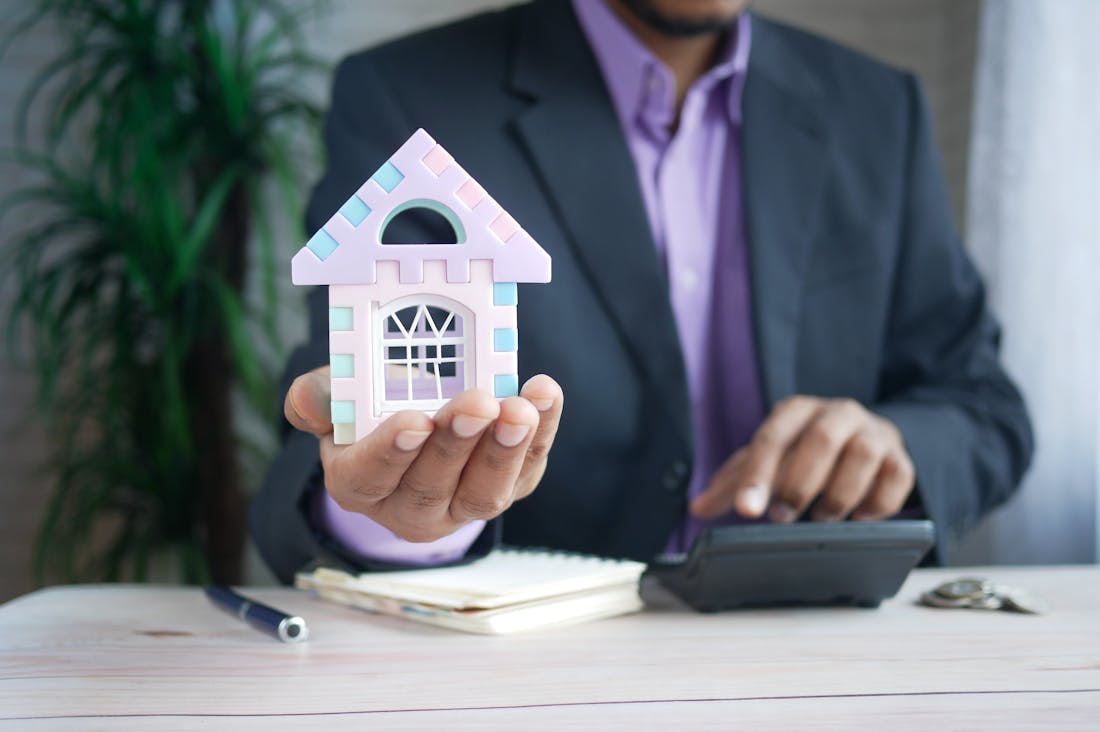 Investment Tips for Building Wealth Through Real Estate Opportunities Image 2