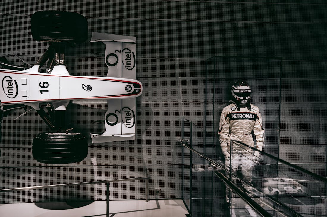 Latest Trends in Automotive Technology Shaping Future Driving Experiences Image 1