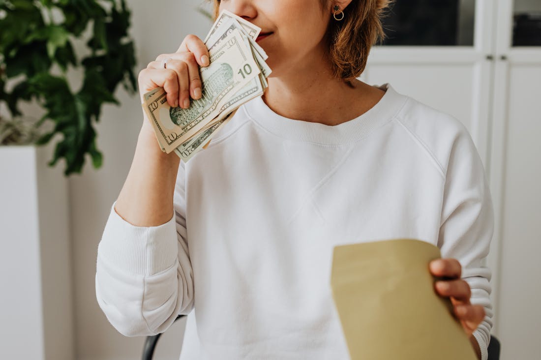 Revolutionizing Personal Finance: Insider Tips for Building Wealth Without Sacrificing Enjoyment Image 1