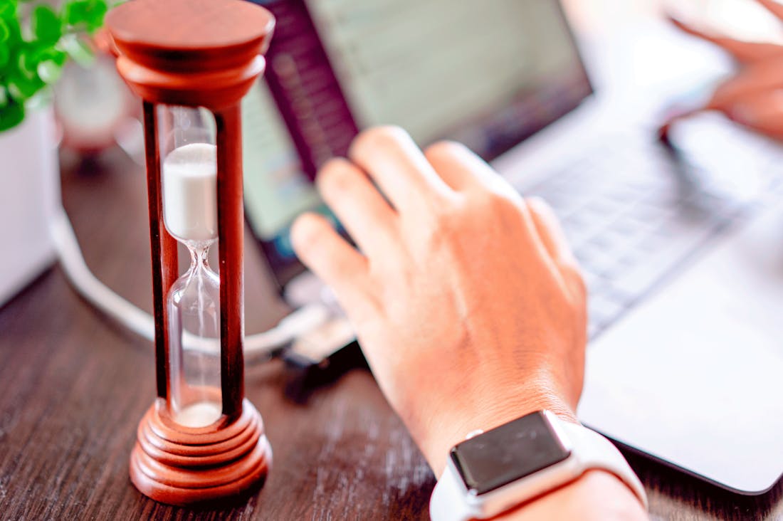 Innovative Tech Gadgets Transforming the Modern Lifestyle Image 3