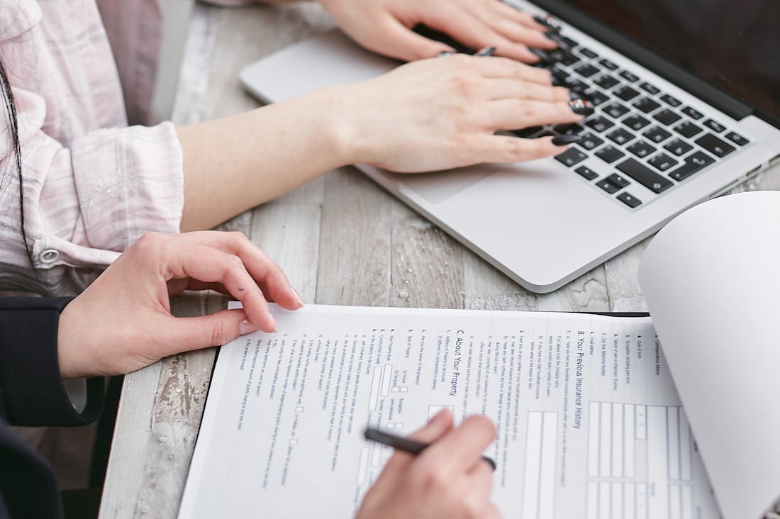 Innovative Tech Tools Reshaping Personal Finance Management Image 2
