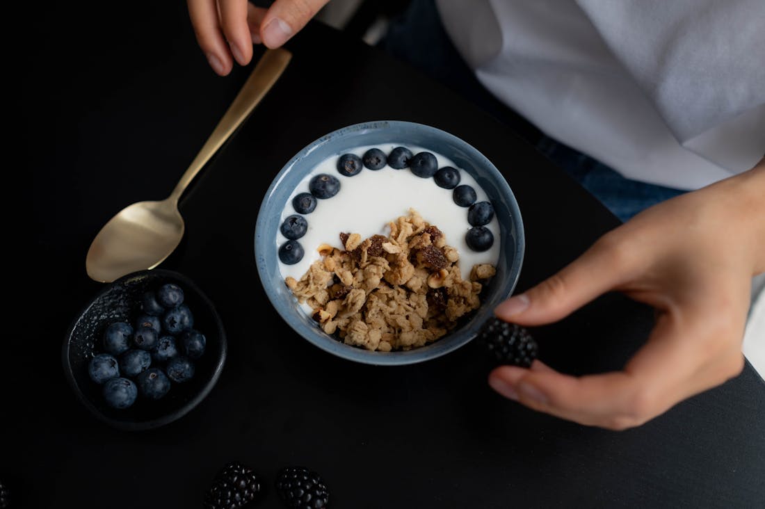 Essential Nutrients for Optimal Health in Busy Lifestyles Image 1