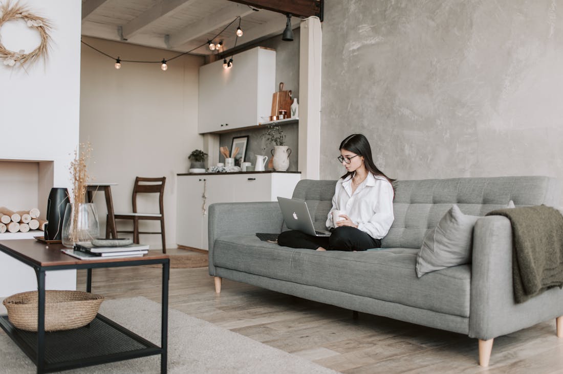 Tech Trends Shaping Modern Lifestyles and Enhancing Daily Experiences Image 1