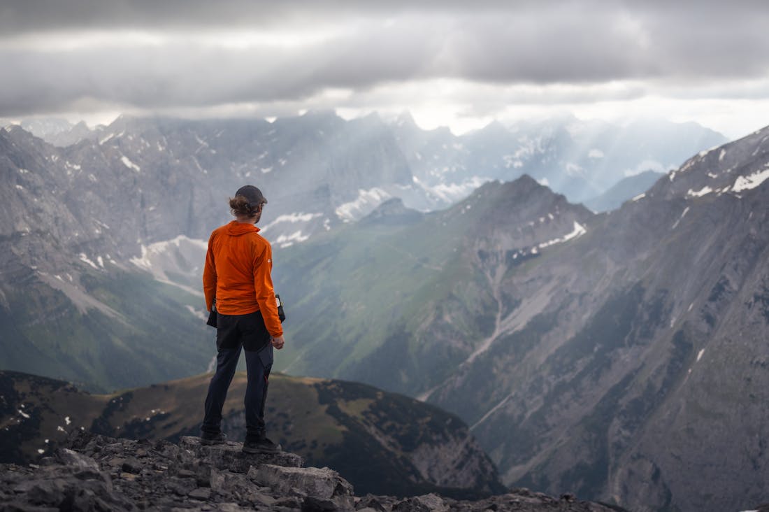 Effective Tips for Staying Healthy While Traveling for Work Image 3