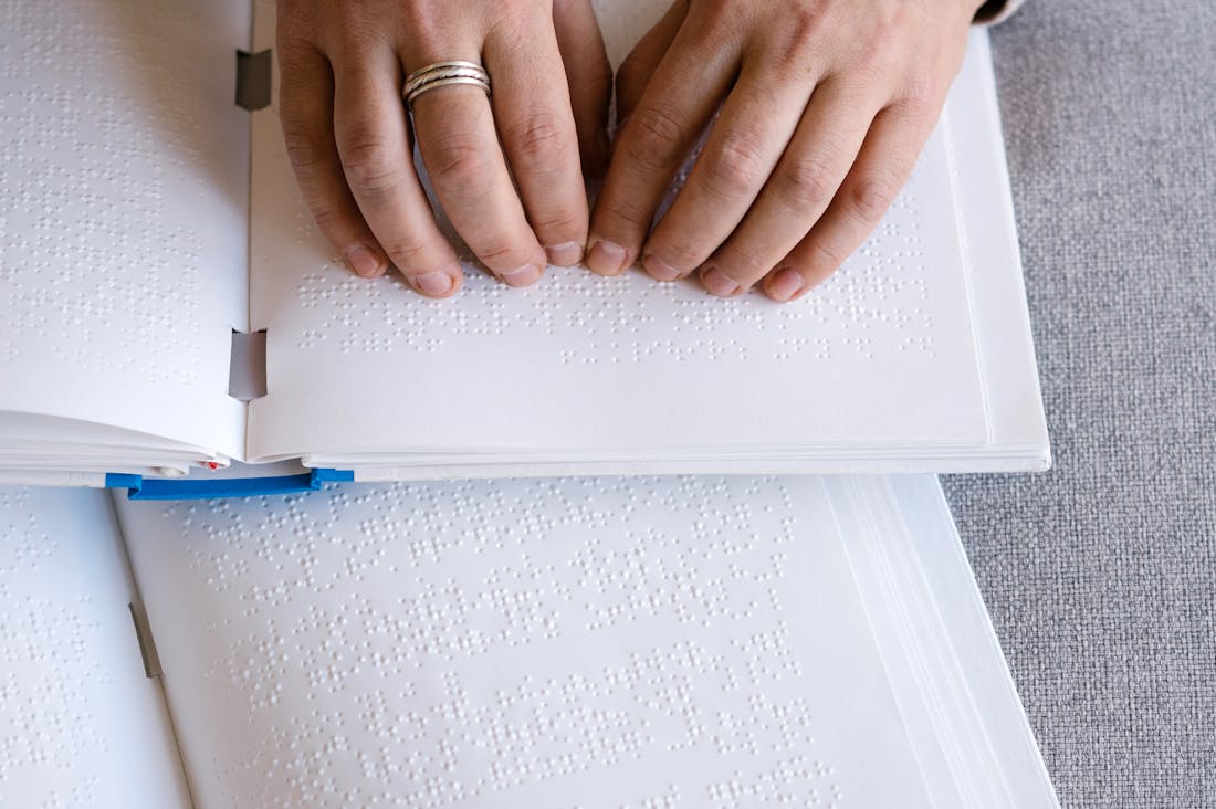 Essential Tips for Achieving a Minimalist Lifestyle Without Compromising Comfort Image 1