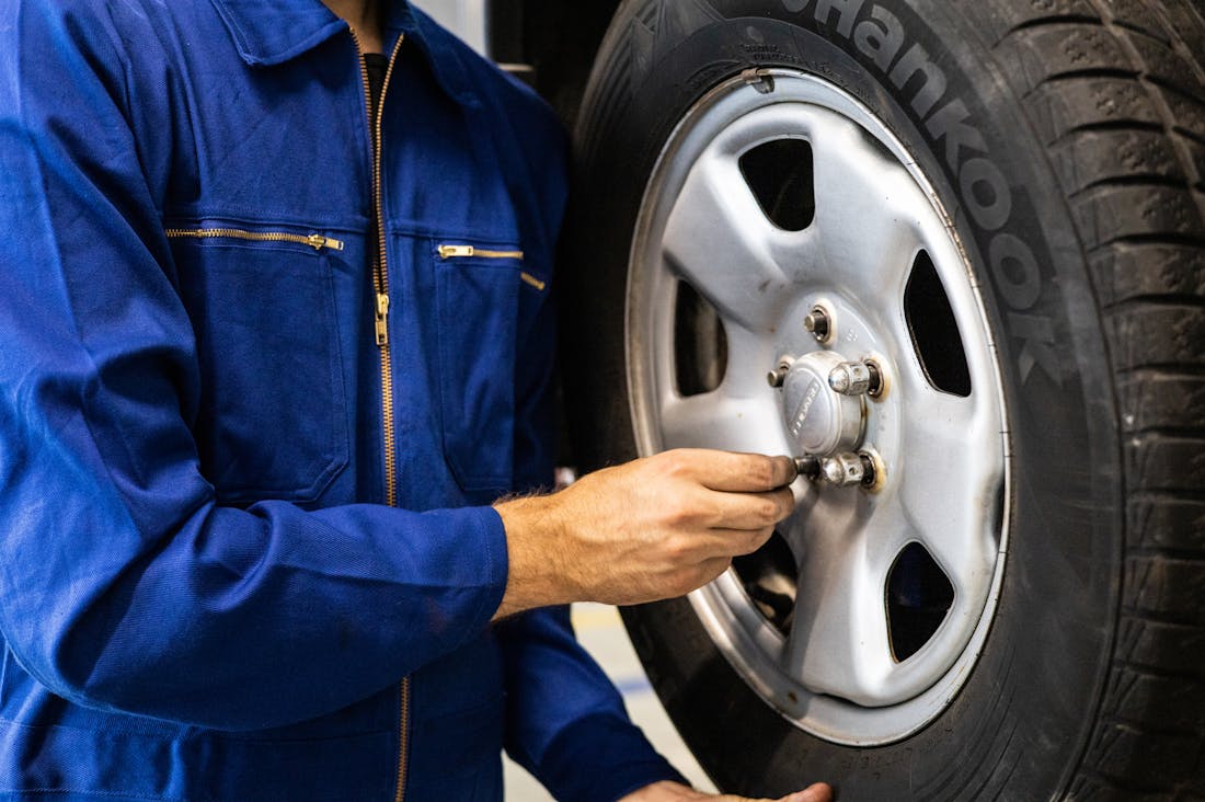 Essential Maintenance Tips to Enhance Vehicle Longevity Image 2